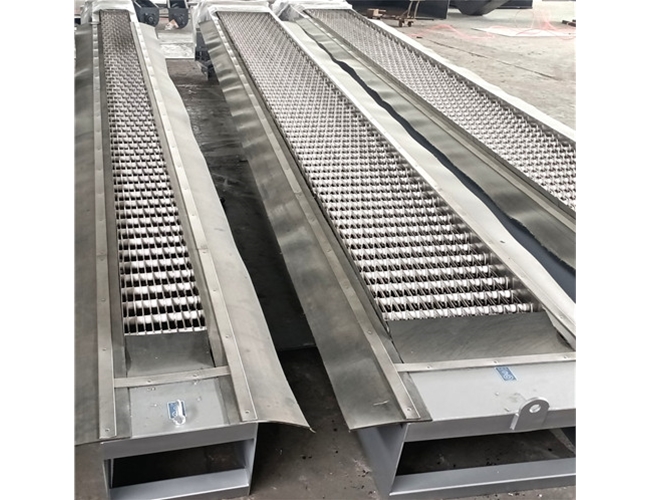 多台（tái）機械格柵除汙機完工發貨
