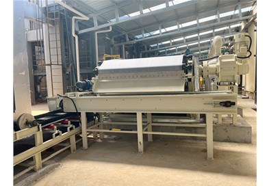 博（bó）宇環保重塑標（biāo）準：橡膠帶式真空過濾機自動清洗（xǐ）裝置升級，性能飛躍！