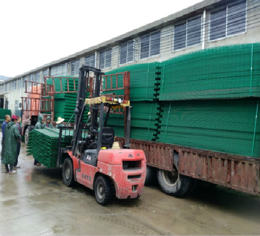 闅忓窞鍦堝（wō）北鍦堝湴鍙岃竟