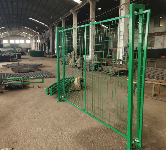 <b>武漢道路護欄（lán）的優勢</b>