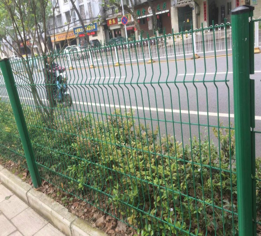 <b>黃岡綠化帶圍（wéi）欄的選（xuǎn）擇小（xiǎo）技巧</b>