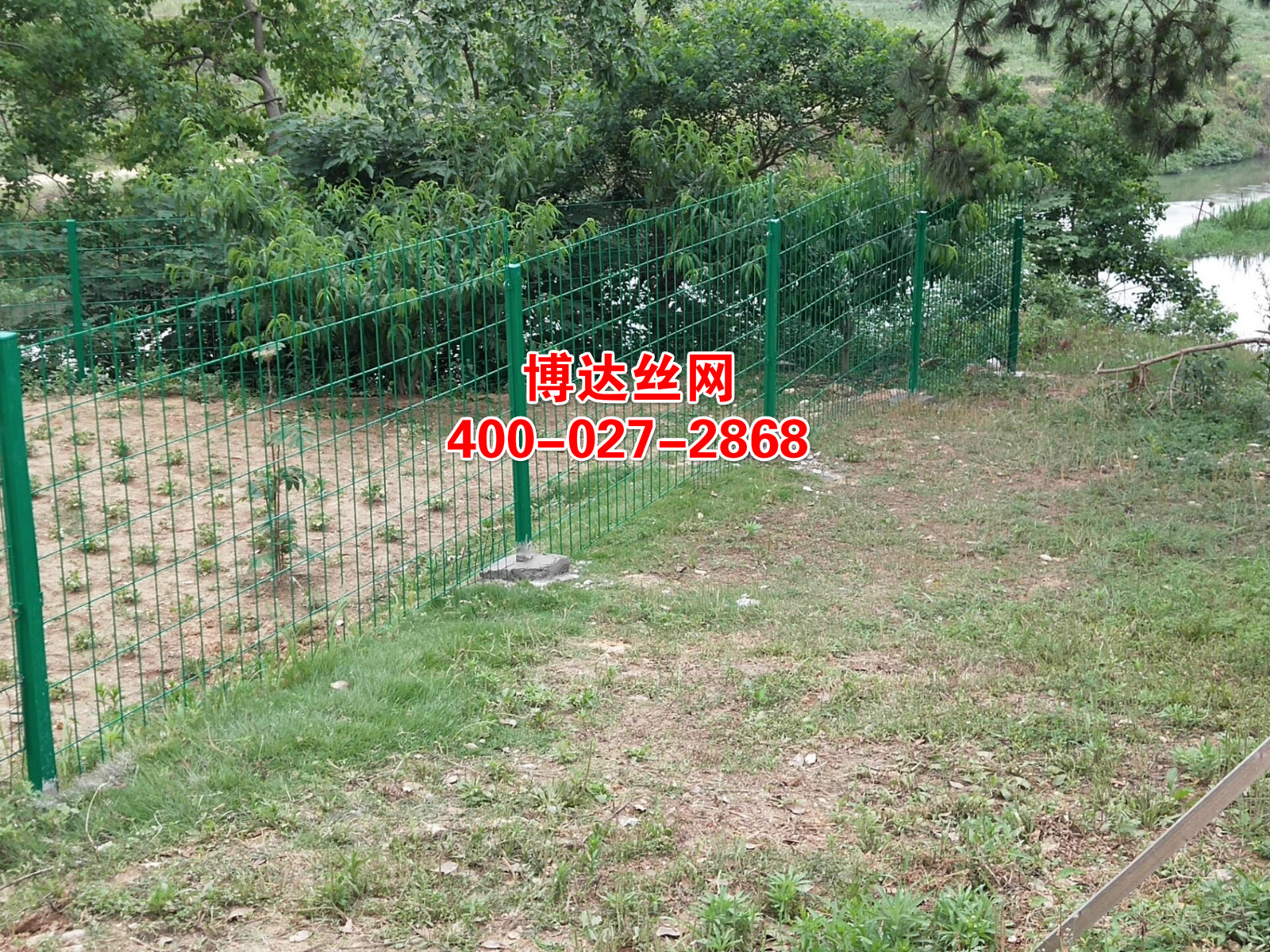 <b>武漢圍欄（lán）廠家談陽台護欄的優缺點</b>