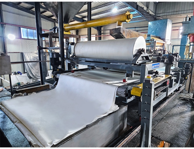 浙江客戶定（dìng）製的智能超高壓疊層壓濾機，投入使用啦（lā）！