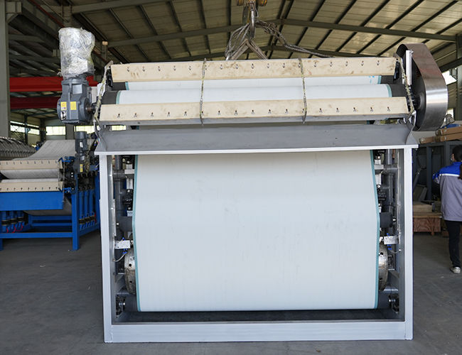 帶式汙泥脫水（shuǐ）機