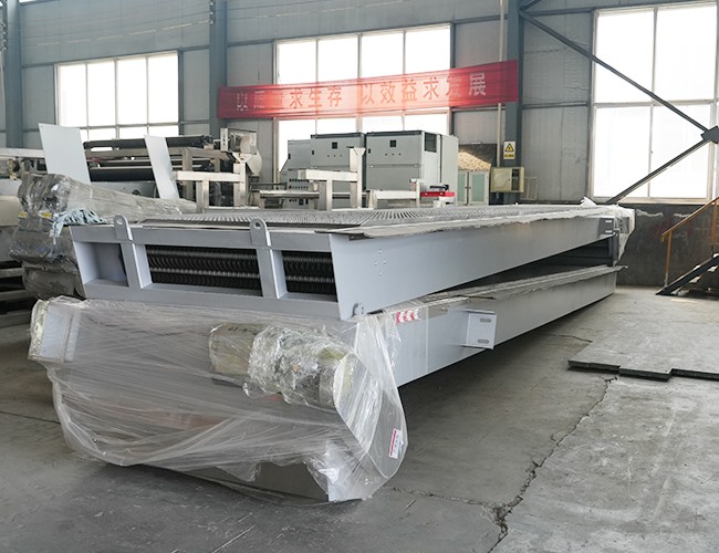 2台（tái）機械格柵除汙機發貨